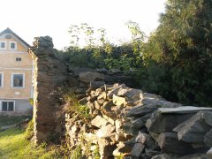pohled zprava