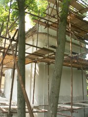 pohled zezadu zprava