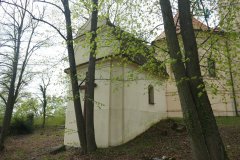 pohled zezadu zleva