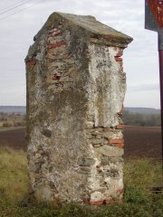 pohled zezadu zleva