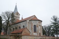 pohled zezadu zprava