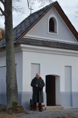 pohled zepředu zleva