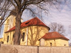 pohled zezadu zprava