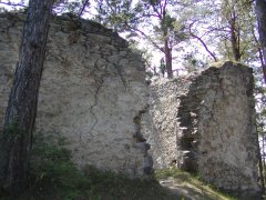 pohled zezadu zleva