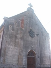 průčelí kostela