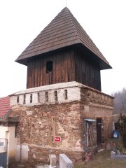 pohled zepředu zleva