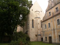 pohled zepředu zleva