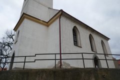 pohled zepředu zprava