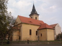 pohled zepředu zprava