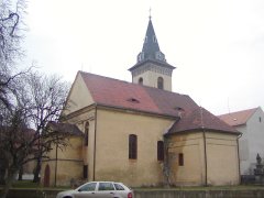 pohled zepředu zprava