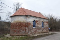 pohled zezadu zleva