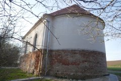 pohled zezadu zprava