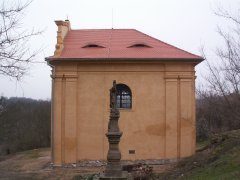 pohled zprava