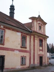 pohled zepředu zleva