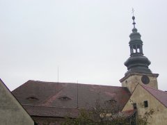 pohled zleva