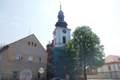 pohled zepředu zleva