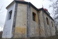 pohled zezadu zleva