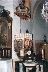 pohled do interiéru - kazatelna