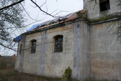 pohled zepředu zleva - oprava střechy