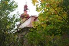 pohled zezadu zprava