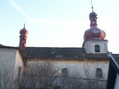 pohled zleva