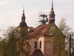 pohled zezadu zprava