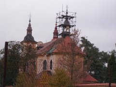 pohled zezadu zprava