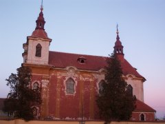 pohled zprava