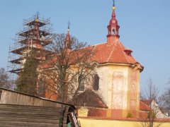pohled zezadu zprava
