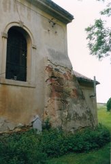 kostel před opravou