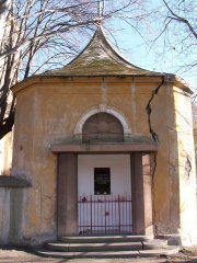 pohled zprava