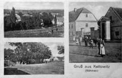 dobová pohlednice vsi se zvoničkou (vpravo)