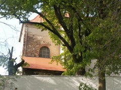 pohled na zadní část zleva