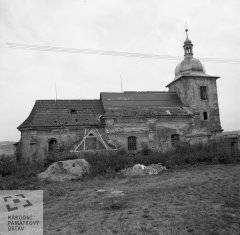 starší foto kostela