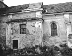 kostel před opravou