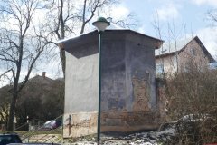 pohled zezadu zleva