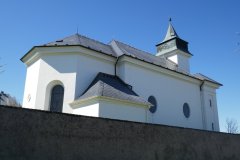pohled zezadu zleva