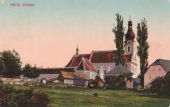 dobová pohlednice s motivem kostela