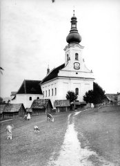 starší foto kostela