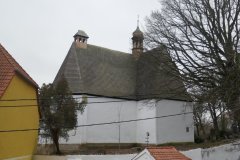 pohled zezadu zleva