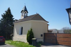 pohled zezadu zprava