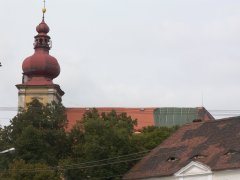 pohled zprava