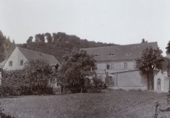 historické foto kaple (vpravo)