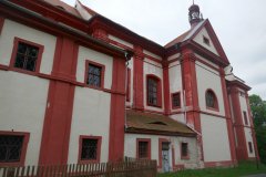 pohled zezadu zleva