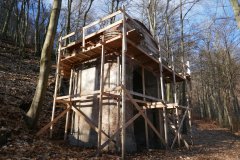 pohled zepředu zleva