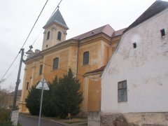 pohled zezadu zprava