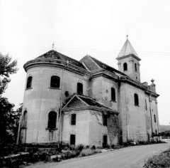 starší foto kostela