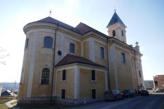 pohled zezadu zleva