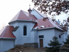 pohled zezadu zleva