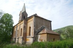 pohled zezadu zprava
